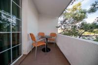 Camera Tripla Classic