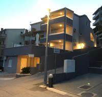 Apartment Sirius - B&B Podstrana