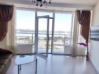 Appartement met 1 Slaapkamer en Balkon met Uitzicht op de Rivier