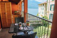 Double Room with Terrace and Lake View
