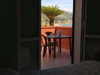 Double Room with Balcony and Sea View