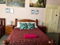 Chambre Triple avec Salle de Bains Commune