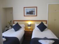 Twin Room with Shower