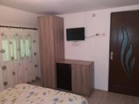 Lip si Ely - B&B Dâmbovicioara