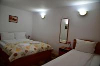 Chambre Triple avec Salle de Bains Privative