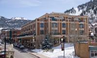 The Caledonian by All Seasons Resort Lodging - B&B