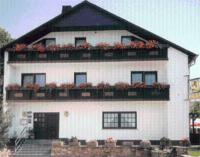 Pension Zur Linde - Bed and Breakfast