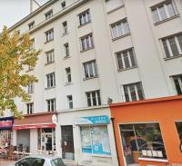 F2 Golden Lounge, Hyper Centre, Parking - B&B Nantes