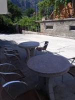 Vierbettzimmer mit Bad