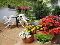 Pokoje i apartamenty przy Sosnowej - B&B Poddąbie