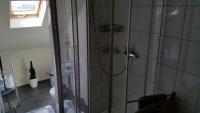 Ruhiges Zimmer mit eigenem Bad - Bed and Breakfast Langenselbold