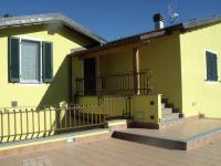 Appartamento con Balcone