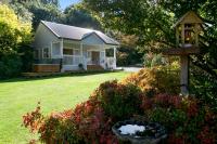The Retreat Luxury Garden Villa - B&B Taupo