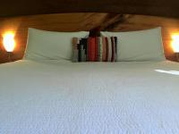 Nelson One-Bedroom Chalet with Spa Bath