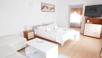 B&B Bralin - Motel Za Miedzą - Bed and Breakfast Bralin