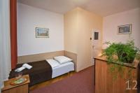 Triple Room with Garden View