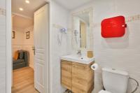 42-LUXURY FLAT - B&B