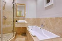 Camera Deluxe Matrimoniale con Vista Mare