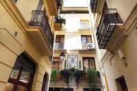 Flatsforyou Sorolla House - B&B