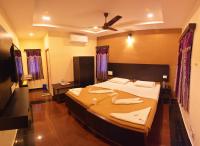 Deluxe Double or Twin Room with Balcony