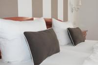 Apartment Souterrain with Terrace 1