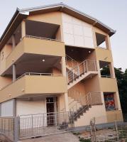 Tufio Apartmani Ulcinj - B&B Dulcigno