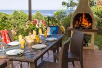 Superior Villa (4 Adults + 2 Children)
