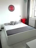 Zimmer mit Kingsize-Bett