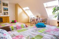 Chambre Familiale avec Salle de Bains Commune