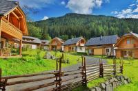 Trattlers Hof-Chalets - B&B Bad Kleinkirchheim