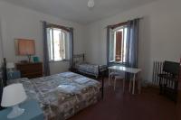 Driepersoonskamer met Eigen Externe Badkamer