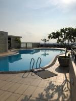 Hedges Court Residencies-2 Rooms with En-suite baths 3 plus Beds Visitors Bath 104 sqm spacious Apartment - B&B Colombo