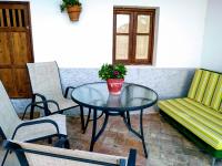 Cuevas Uropia - B&B Graena
