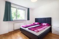 70 square m with balcony+parking+AC - Chambres d’hôtes Ljubljana