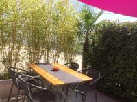 Les Hirondelles - Bed and Breakfast La Garde