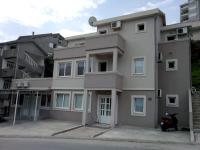 Tara Deluxe Apartment - Chambres d’hôtes Budva