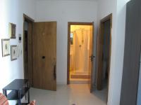 Apartamento con balcón
