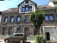 Apartmenthaus Burgenheimat in Rhens bei Koblenz - B&B