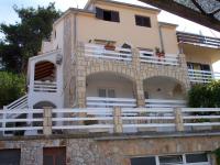 Apartment GREEN Jelsa - B&B