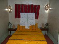 Camera Tripla Standard