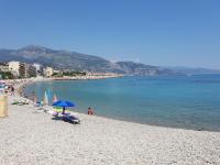 Beautiful studio near sea (free parking) - B&B