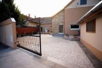 Borka Apartman - B&B Makó