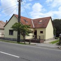 Barackos Vendégház Bár - B&B