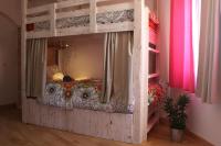 Posto Letto in Dormitorio con 6 Letti 