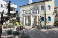 B&B Zadar - Villa Mandolina Apartments - Bed and Breakfast Zadar