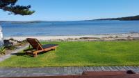 Vandy's shack at Mount Dutton Bay - ideal for couples and small families - B&B