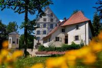 B&B Achberg - Ferienwohnungen Kommende und Ballei - Bed and Breakfast Achberg