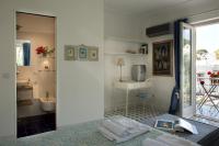 Double Room with Terrace with private bathroom