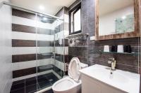 Quadruple Room with Terrace