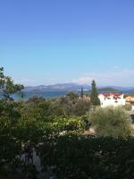 Appartamento con Terrazza e Vista Mare